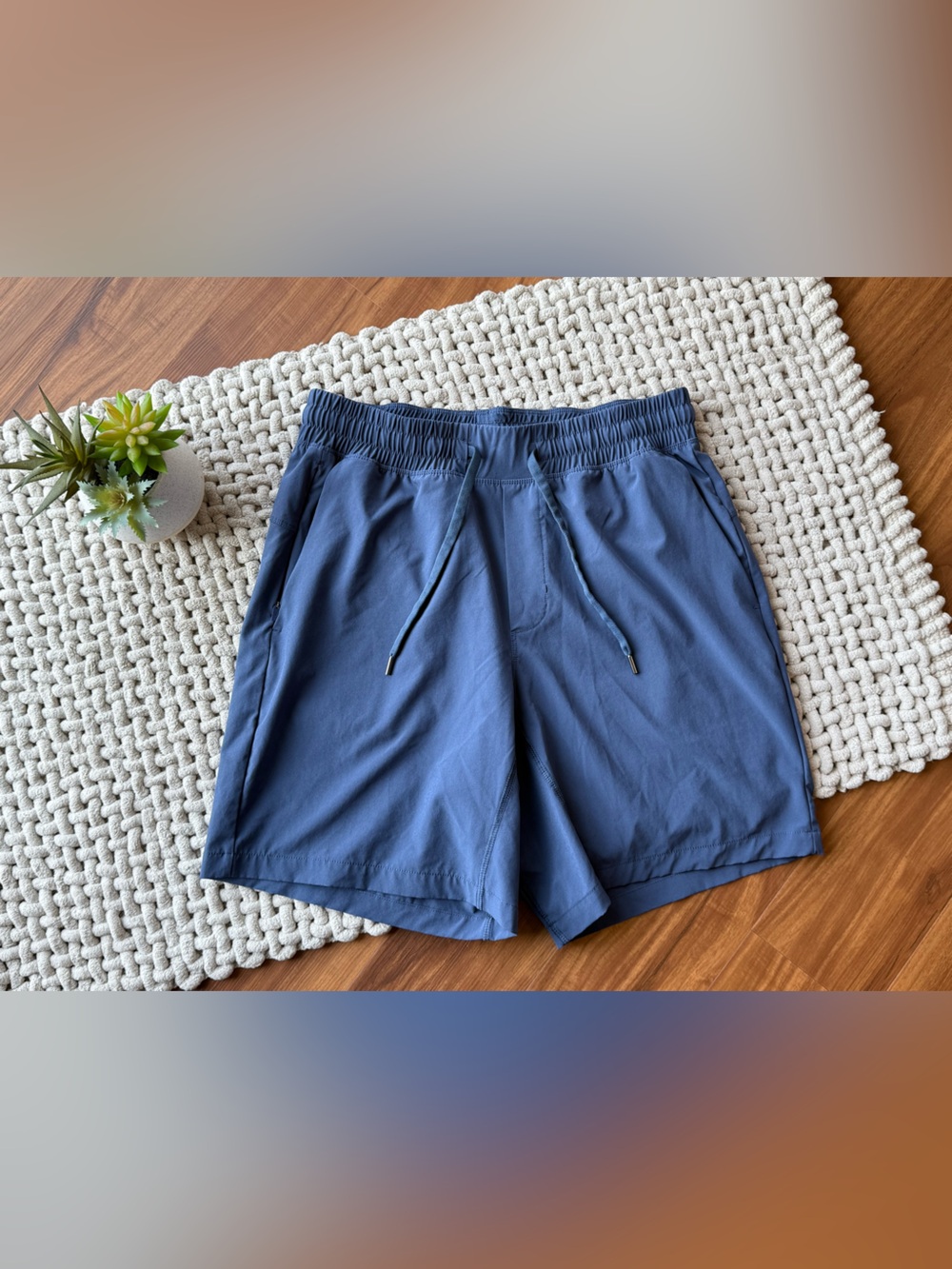 CRZ Yoga | Men’s Feathery-Fit Athletic Shorts 7” in Stelindigo | Medium